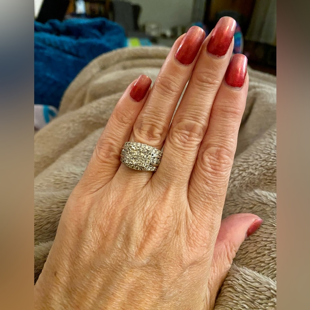 4 carat TCW! 14k white gold. Dripping WITH DIAMONDS! BLING RING! - Picture 12 of 12
